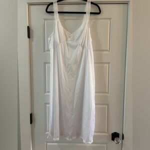 NWOT Cabernet Slip